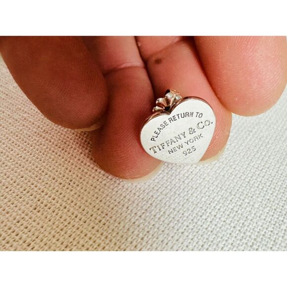 RARE MEDIUM Return to Tiffany Heart Earrings, Silver - Picture 10 of 16